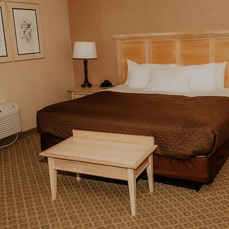 Wallace Inn Экстерьер фото