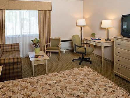 Wallace Inn Экстерьер фото